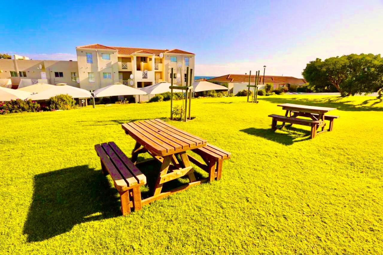 Hermanus Beach Club Apt 186 & 208 Apartment Exterior foto